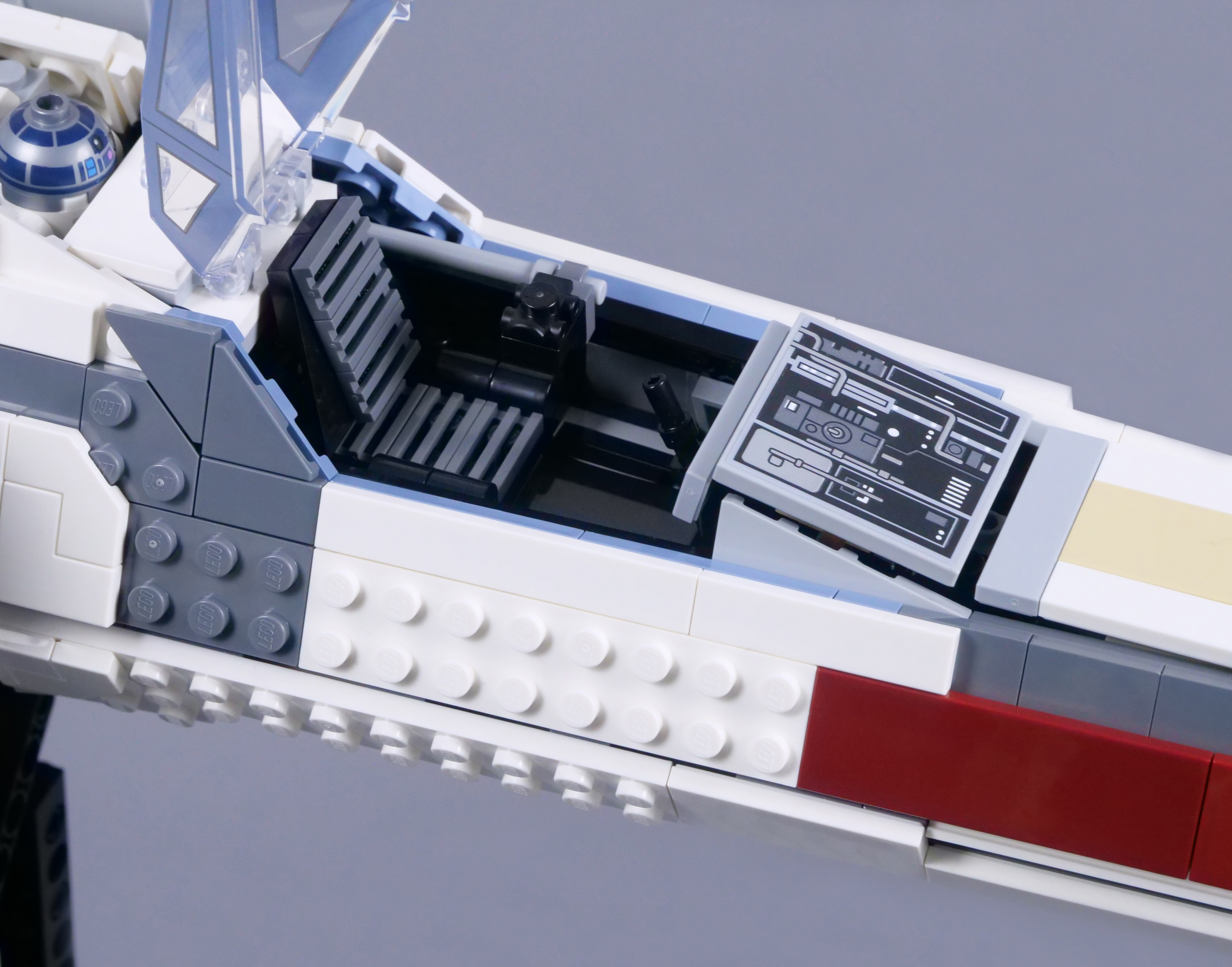 キングダム 52 LEGO® UCS X-Wing Starfighter™ Display Case & Stand (75355